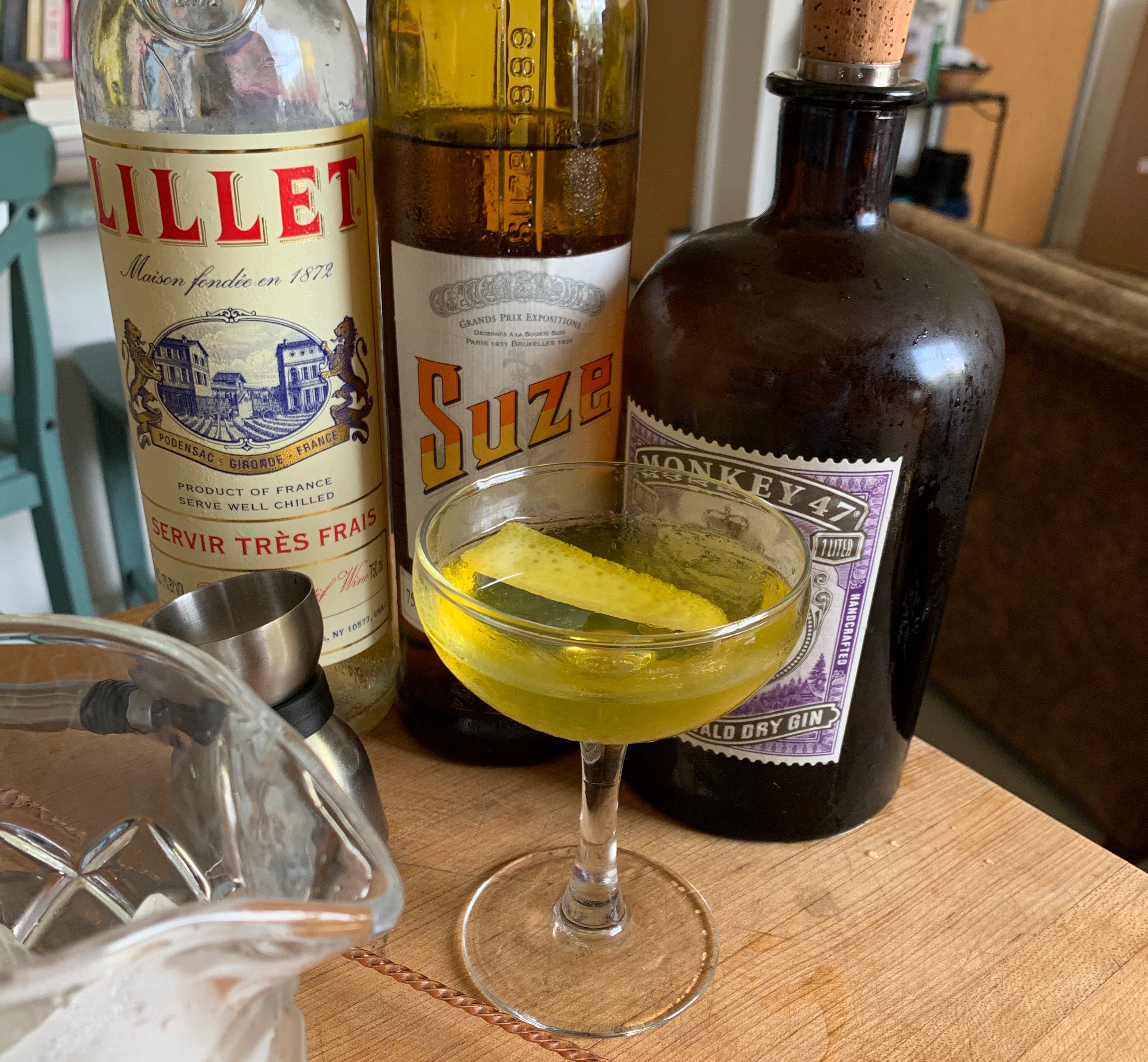 Suze Aperitif Liqueur - The Perfect Ingredient for White Negroni & More